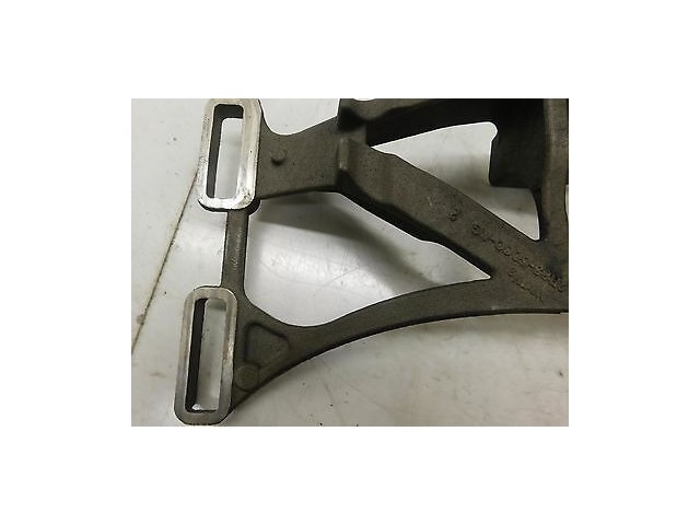 2004-2007 JAGUAR XJ8 X350 OEM TRANSMISSION MOUNT BRACKET SUPPORT SUBFRAME