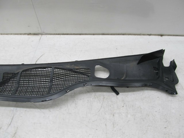 2001-2006 LEXUS LS430 OEM FRONT WINDSHIELD COWL VENT PANEL COVER 55781-50070