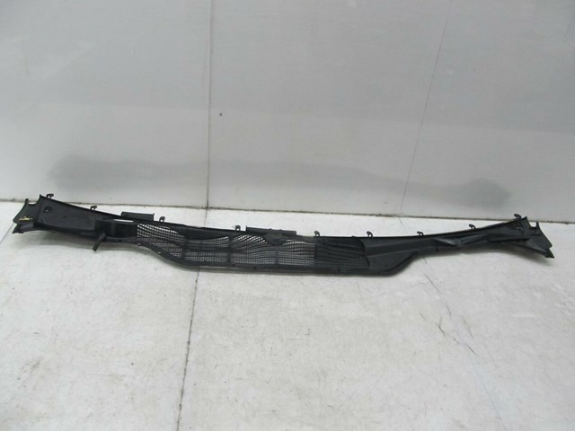 2001-2006 LEXUS LS430 OEM FRONT WINDSHIELD COWL VENT PANEL COVER 55781-50070