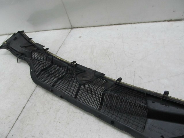 2001-2006 LEXUS LS430 OEM FRONT WINDSHIELD COWL VENT PANEL COVER 55781-50070