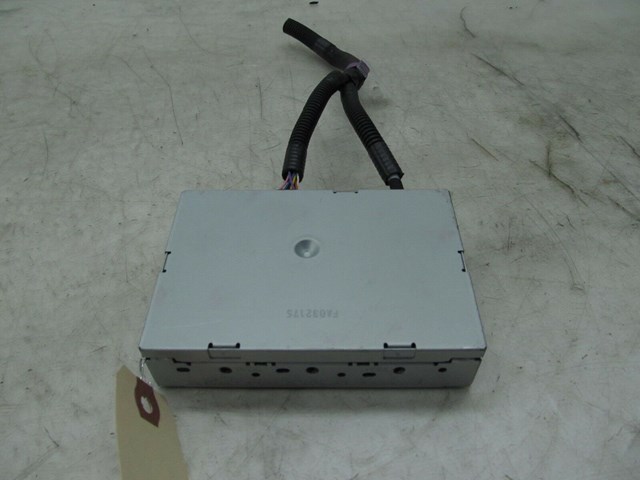  2007-2011 LEXUS GS350 OEM RIGHT REAR MULTI INTERFACE COMPUTER MODULE 