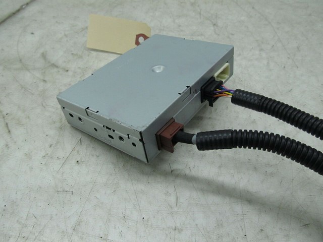  2007-2011 LEXUS GS350 OEM RIGHT REAR MULTI INTERFACE COMPUTER MODULE 