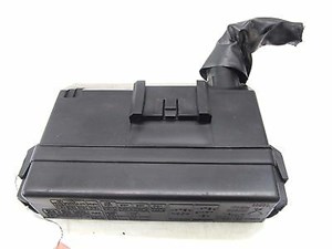 2004-2005 NISSAN 350Z ROADSTER OEM RIGHT FRONT UNDER HOOD FUSE RELAY BOX MODULE