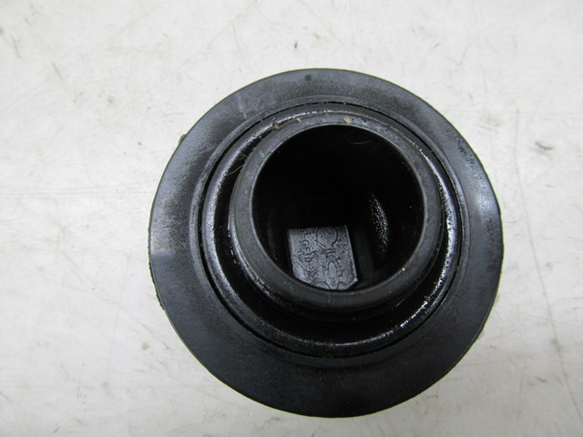 2009-2012 INFINITI FX35 OEM ENGINE OIL CAP 