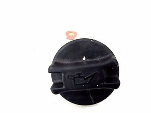 2014-2015 NISSAN VERSA NOTE OEM  ENGINE MOTOR OIL CAP LID COVER  