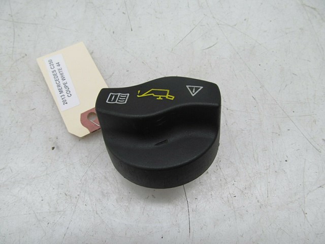 2012-2015 MERCEDES C250 COUPE W204 OEM ENGINE OIL FILLER CAP