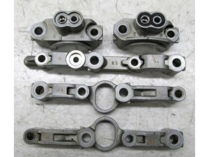  2004-2007 LEXUS RX350 OEM REAR ENGINE CAMSHAFT BEARING CAPS 