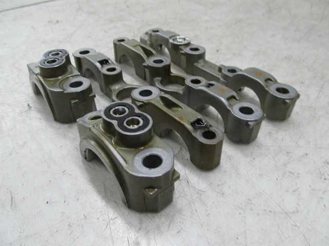  2004-2007 LEXUS RX350 OEM FRONT ENGINE CAMSHAFT BEARING CAPS 