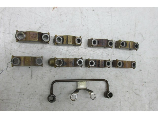  2002-2006 LEXUS SC430 OEM RIGHT PASSENGER SIDE CAMSHAFT BEARING CAPS  