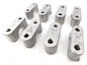 2009-2015 NISSAN 370Z COUPE OEM ENGINE CAMSHAFT BEARING CAPS COMPLETE SET OF (8)