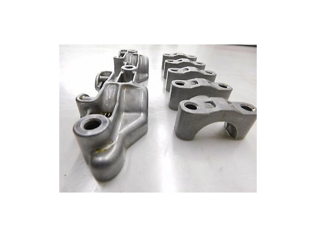 2014-2015 NISSAN VERSA NOTE OEM ENGINE ONE CAMSHAFT BEARING CAPS SET