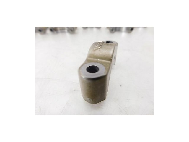 2004-2008 MASERATI QUATTROPORTE M139 OEM LEFT FRONT CAMSHAFT BEARING CAPS (9)