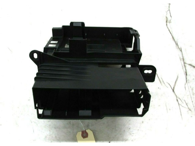 2009-2012 AUDI Q5 8R OEM LEFT REAR TRUNK COMPUTER MODULE MOUNT BRACKET 