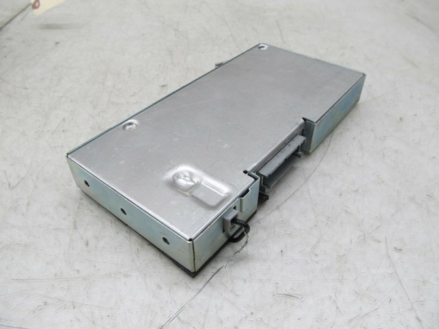 2001-2006 LEXUS LS430 OEM RIGHT REAR TELEPHONE CONTROL MODULE 