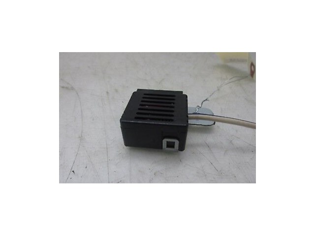 2008-2013 INFINITI G37S COUPE OEM LEFT REAR WINDOW GLASS DEFROST MODULE