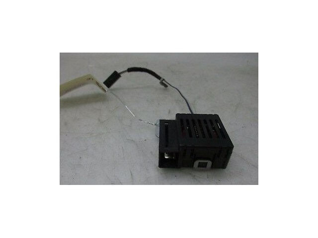 2008-2013 INFINITI G37S COUPE OEM LEFT REAR WINDOW GLASS DEFROST MODULE