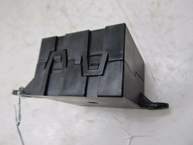 2004-2008 AUDI A8L W12 OEM LEFT FRONT DRIVER SEAT VENT CONTROL MODULE 