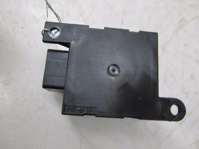 2004-2008 AUDI A8L W12 OEM LEFT FRONT DRIVER SEAT VENT CONTROL MODULE 