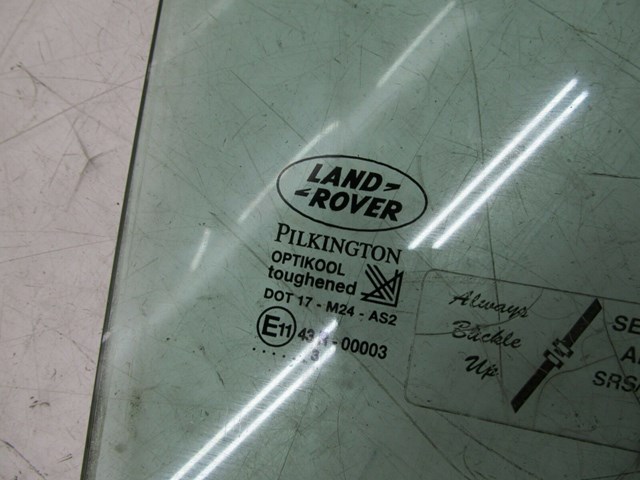2003-2004 LAND ROVER DISCOVERY OEM RIGHT FRONT DOOR WINDOW GLASS 