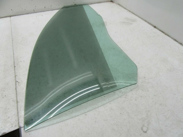 2012-2015 MERCEDES C350 COUPE OEM RIGHT PASSENGER DOOR WINDOW GLASS