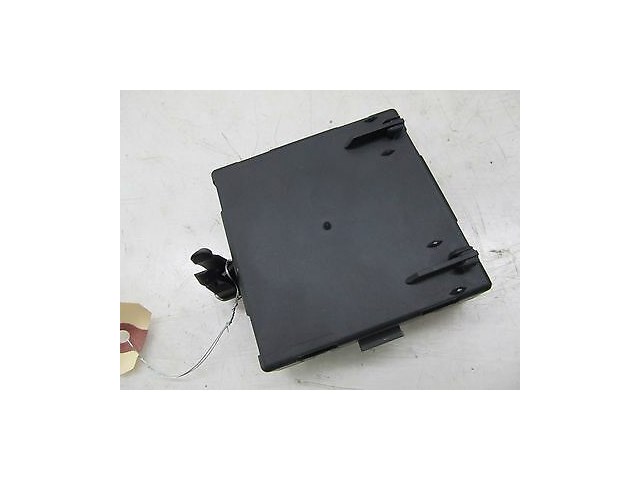 2012-2014 MERCEDES C250 W204 OEM RIGHT DOOR CONTROL UNIT MODULE A2128203626