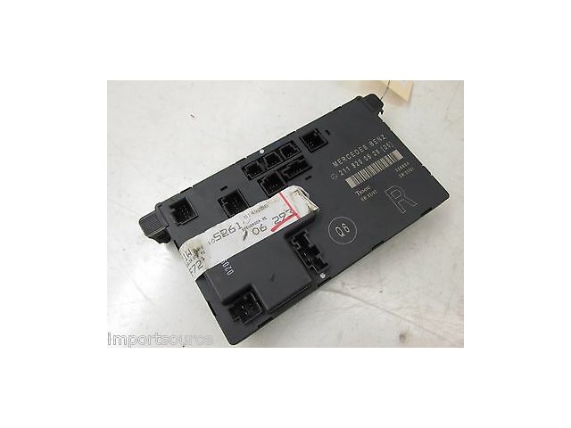 2003-2006 MERCEDES E320 W211 OEM RIGHT FRONT DOOR MODULE UNIT TEMIC 2118200626