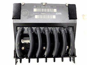 2003-2006 MERCEDES BENZ SL500R R230 OEM RIGHT MULTI-CONTOUR SEAT CONTROL MODULE