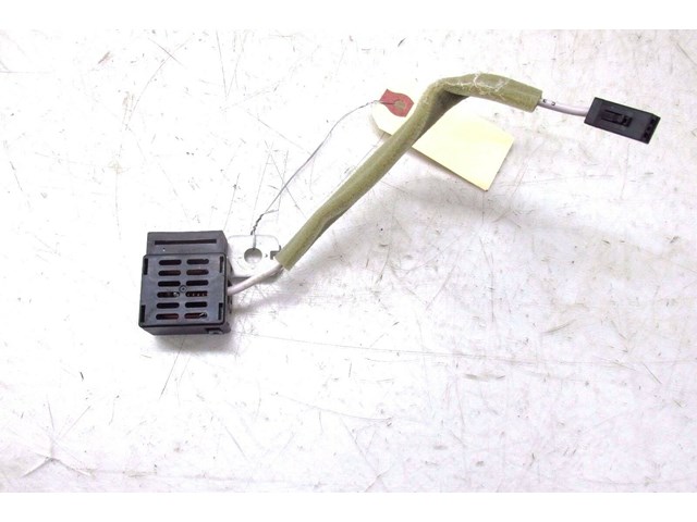 2014-2016 INFINITI Q50 OEM REAR GLASS WINDOW HEAT DEFROSTER 