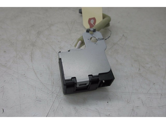 2014-2016 INFINITI Q50 OEM REAR GLASS WINDOW HEAT DEFROSTER 