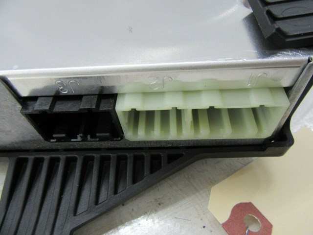 2013-2017 CADILLAC XTS OEM REAR DECKLID BLUETOOTH COMMUNICATION INTERFACE MODULE