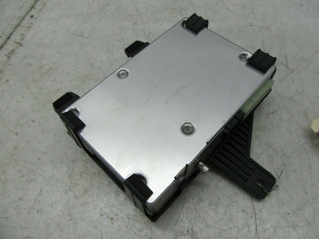 2013-2017 CADILLAC XTS OEM REAR DECKLID BLUETOOTH COMMUNICATION INTERFACE MODULE