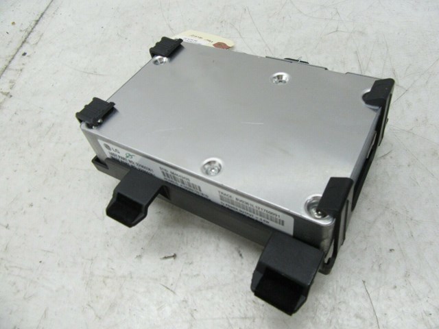 2013-2017 CADILLAC XTS OEM REAR DECKLID BLUETOOTH COMMUNICATION INTERFACE MODULE