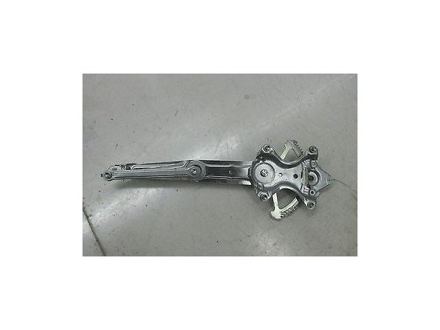 2012-2014 TOYOTA CAMRY OEM RIGHT FRONT DOOR WINDOW GLASS REGULATOR