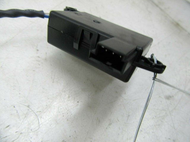 2017-2019 GM BUICK LACROSSE OEM CENTER CONSOLE ANTI THEFT DETERRENT MODULE