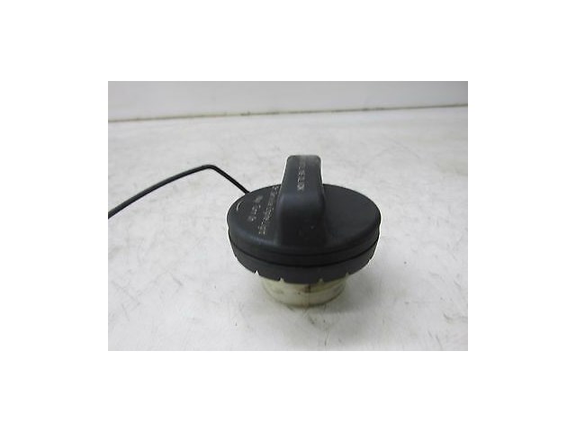 2013-2016 CADILLAC SRX OEM FUEL GAS FILLER CAP
