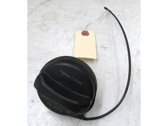 2003-2007 CHEVY SILVERADO OEM LEFT REAR FUEL GAS CAP 