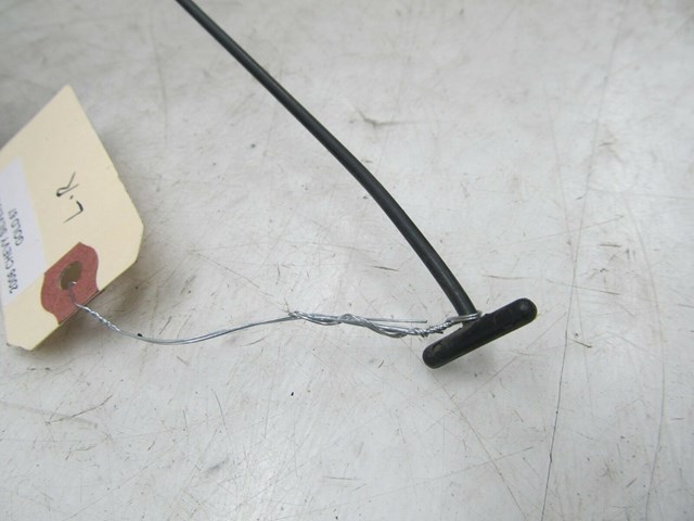 2003-2007 CHEVY SILVERADO OEM LEFT REAR FUEL GAS CAP 