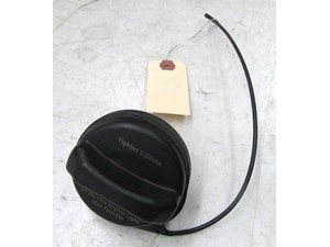 2003-2007 CHEVY SILVERADO OEM LEFT REAR FUEL GAS CAP 