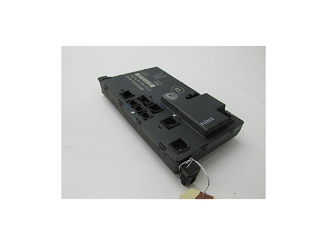 2003-2005 MERCEDES BENZ E320 W211 OEM RIGHT FRONT DOOR MODULE CONTROL UNIT