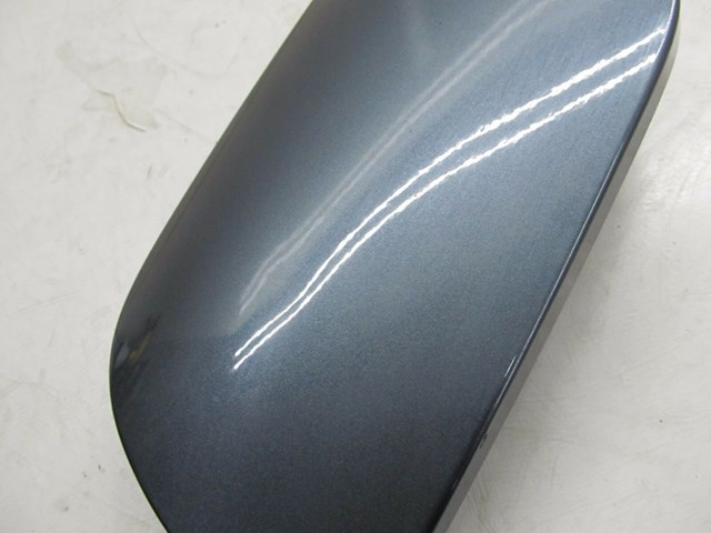 2004-2007 VOLKSWAGEN TOUAREG OEM GAS FUEL TANK COVER CAP LID GRAY METALLIC