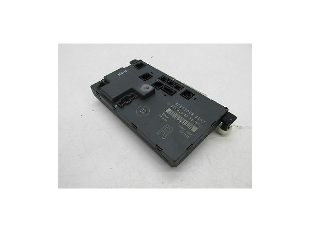 2003-2006 MERCEDES BENZ E500 W211 OEM RIGHT FRONT DOOR MODULE CONTROL UNIT