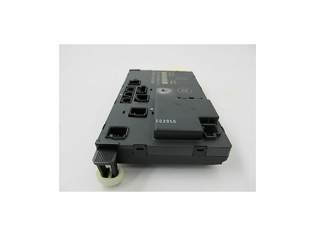 2003-2006 MERCEDES BENZ E500 W211 OEM RIGHT FRONT PASSENGERS DOOR CONTROL MODULE