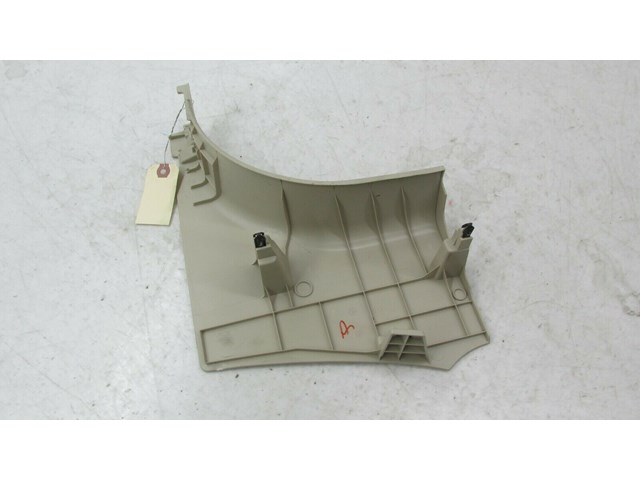 2015-2019 NISSAN MURANO OEM RIGHT FRONT LOWER KICK PANEL TRIM COVER   