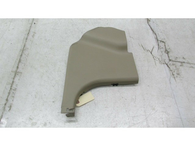 2012-2015 MERCEDES C250 COUPE W204 OEM RIGHT FRONT LOWER KICK PANEL TRIM 