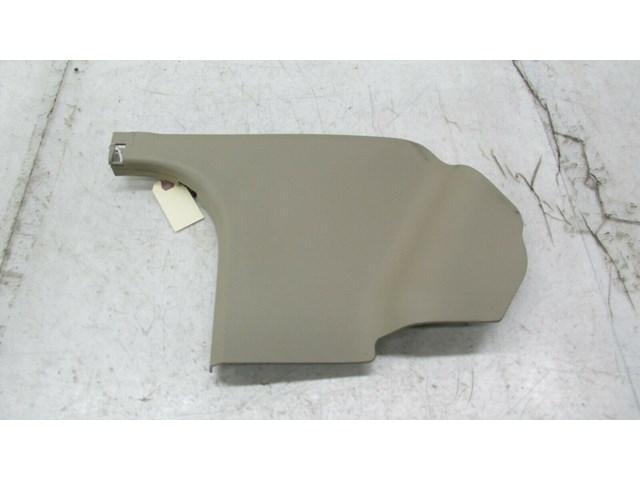 2012-2015 MERCEDES C250 COUPE W204 OEM RIGHT FRONT LOWER KICK PANEL TRIM 