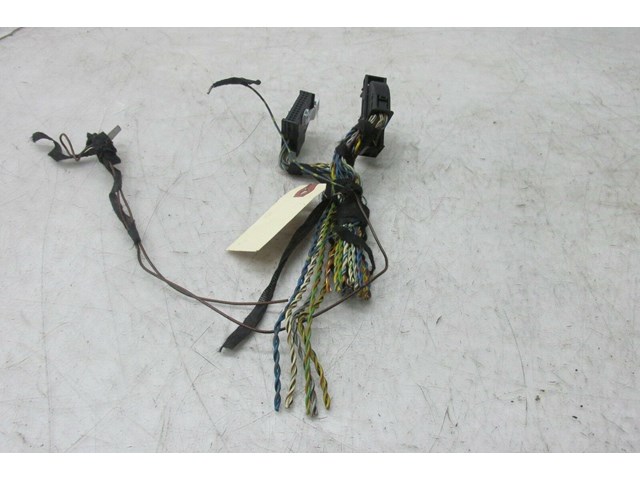 2007-2010 BMW 328xi E90 OEM AIR BAG MODULE PIG TAILS