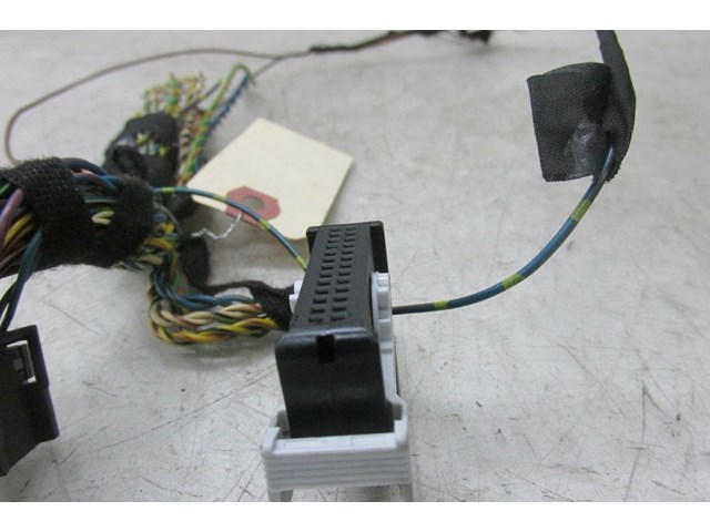 2007-2010 BMW 328xi E90 OEM AIR BAG MODULE PIG TAILS