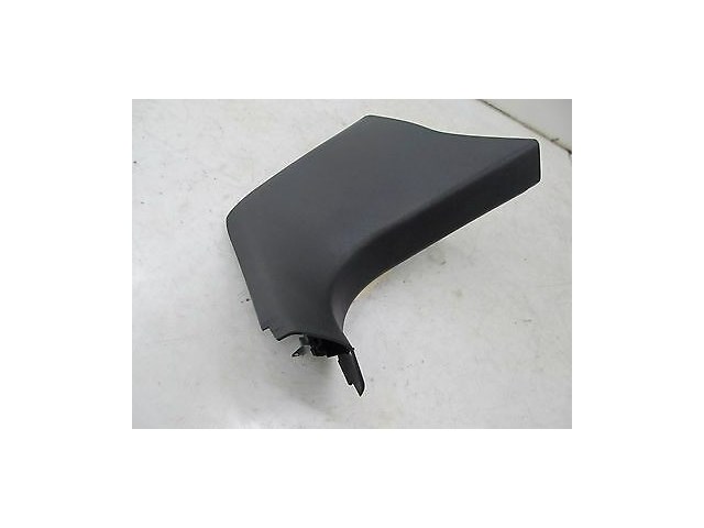 2012-2016 VOLKSWAGEN CC OEM RIGHT FRONT PASSENGER SIDE LOWER KICK PANEL