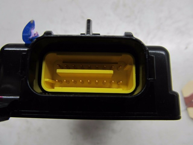 2004-2007 VOLKSWAGEN TOUAREG OEM RIGHT FRONT SEAT OCCUPANCY SENSOR MODULE