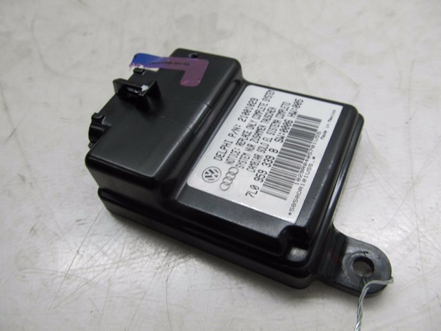 2004-2007 VOLKSWAGEN TOUAREG OEM RIGHT FRONT SEAT OCCUPANCY SENSOR MODULE